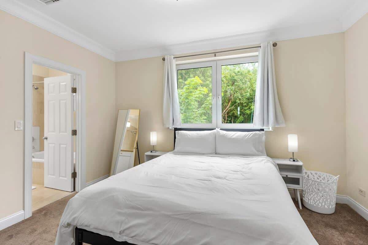 Iron/ironing board, travel crib, WiFi