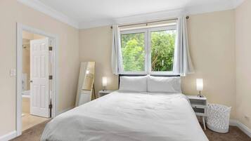 Iron/ironing board, travel crib, WiFi