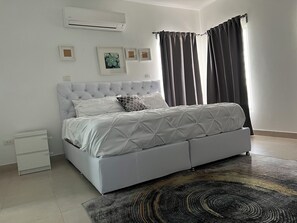 3 bedrooms, in-room safe, desk, iron/ironing board - Elegant Villa, 7 Beds, Sleep 10. Beach access, Private pool, Bavaro Punta Cana (Punta Cana)