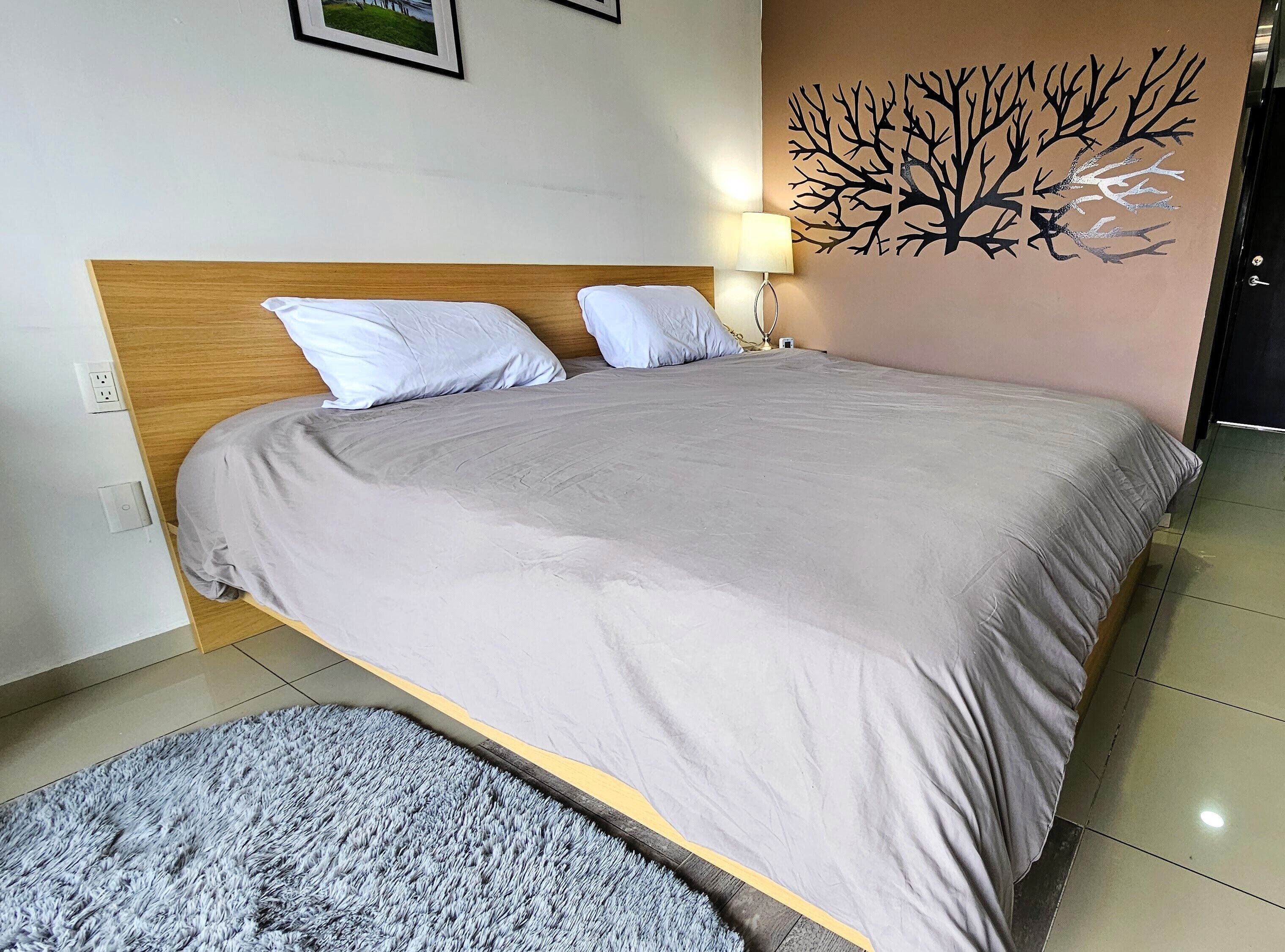 Executive Studio Suite, Balcony, City View | In-room safe, individually decorated, blackout drapes, soundproofing