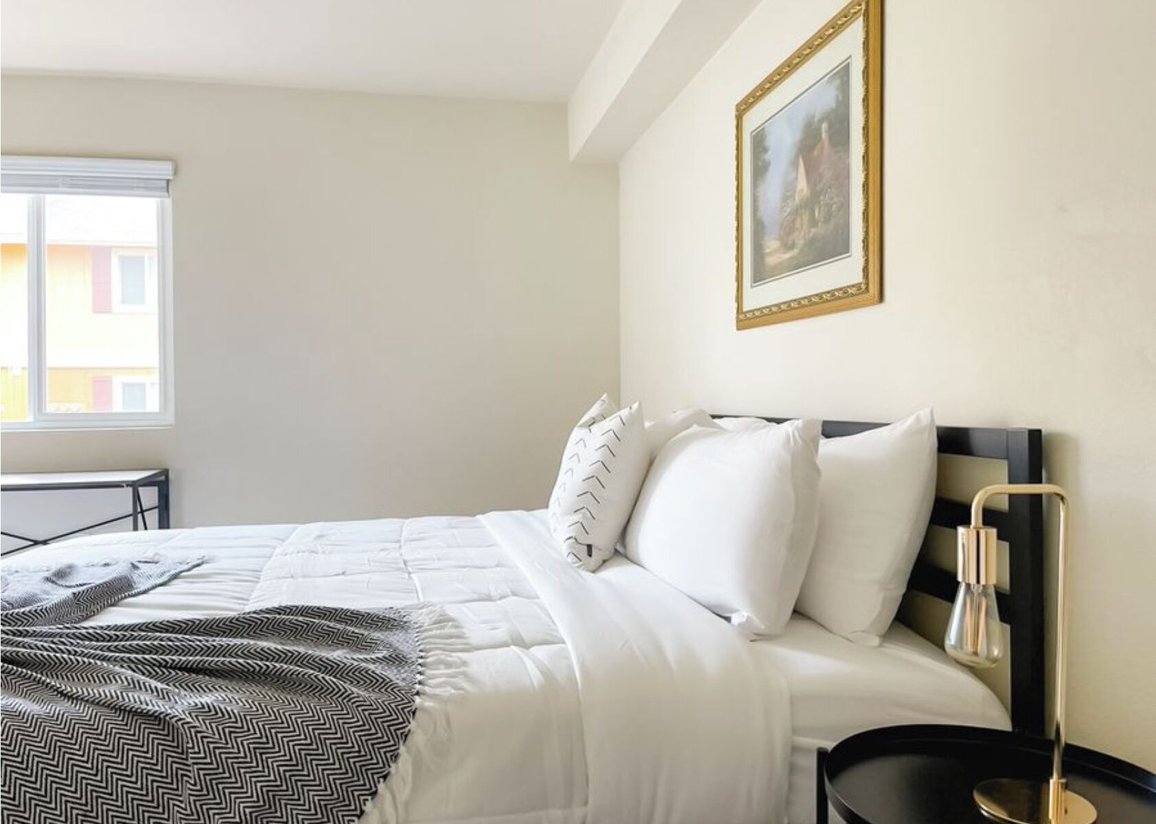 1 habitación, escritorio, wifi gratis y ropa de cama 