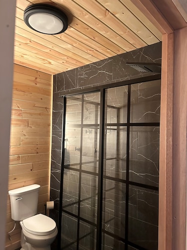 Cozy suite with modern amenities located at the Black Pearl of Paradise