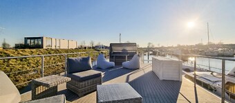 Fantastiskt skepp i Ophoven med kök