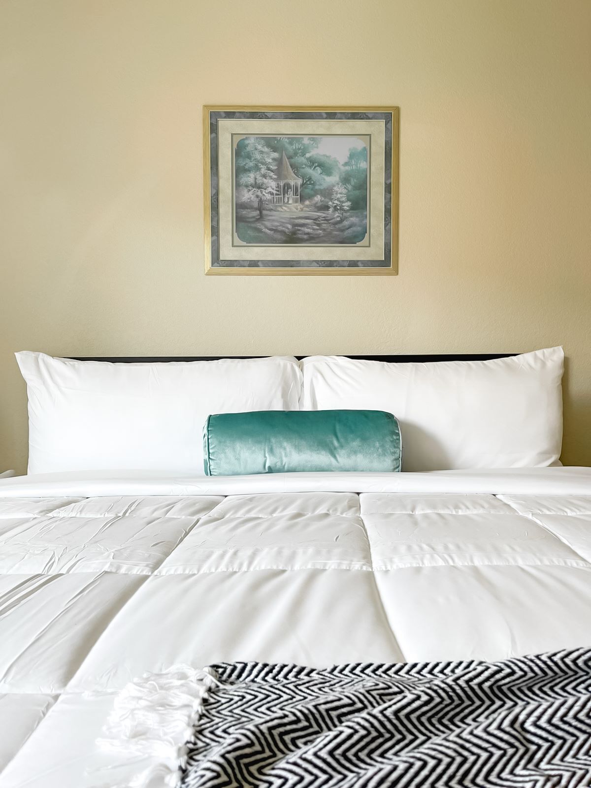 1 habitación, escritorio, wifi gratis y ropa de cama 