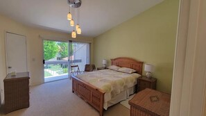 3 bedrooms, iron/ironing board, free WiFi - Beysicair Vacation Homes (Calabasas)