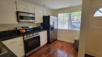 House | Private kitchen