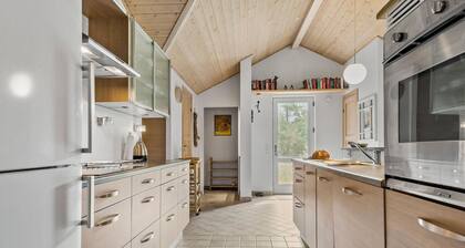 Awesome home in Ringkøbing with WiFi
