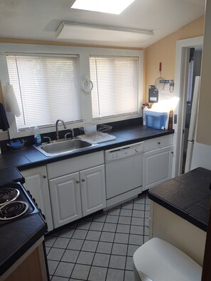 Fridge, microwave, oven, stovetop - Ocean Beach, Fire Island,NY 4 bed,2 Bath, Sleeps 9, Full Kitchen, Deck, Bicycles (Ocean Beach)