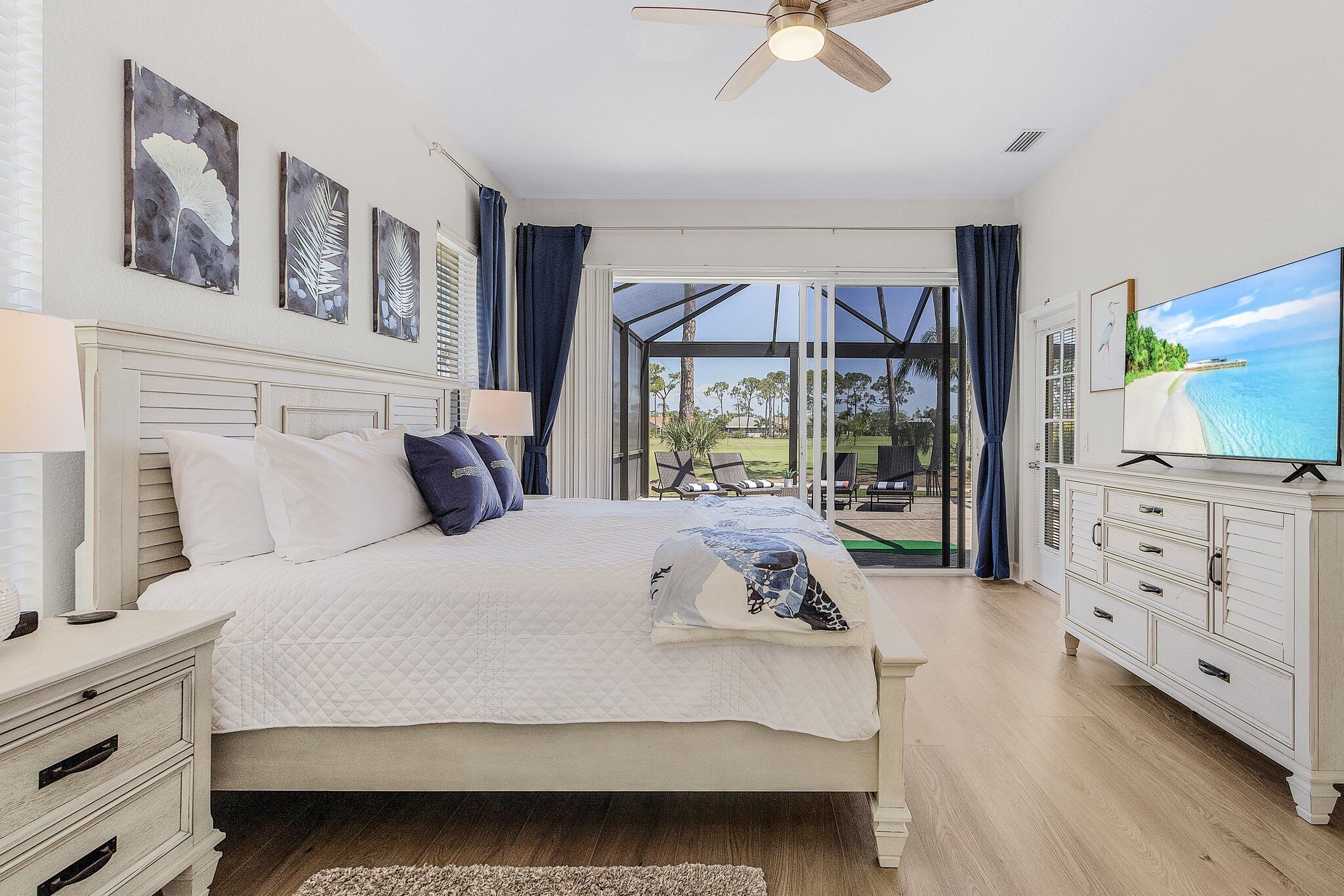 3 soverom, skrivebord, strykejern/-brett og wi-fi (inkludert)