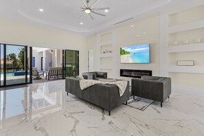 Smart TV, fireplace, video games