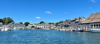 Walk to downtown Edgartown in quiet neighborhood - Perfect Location!