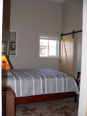 2 Schlafzimmer, Bügeleisen/Bügelbrett, kostenloses WLAN, Bettwäsche