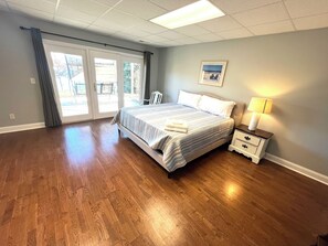 4 dormitorios, tabla de planchar con plancha, wifi y ropa de cama