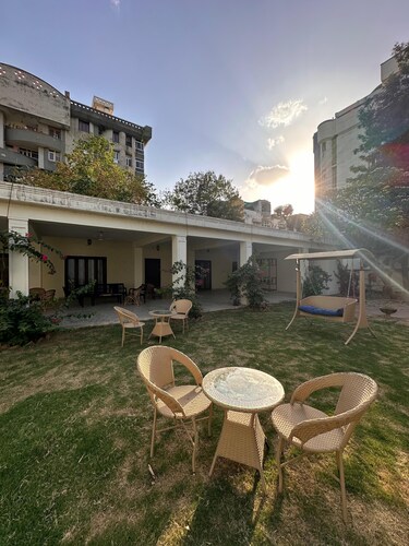 4 Bedroom Private Villa in city center.