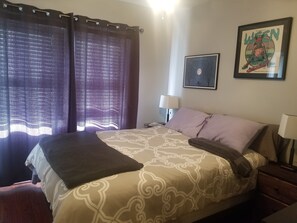 مكواة/لوح كي وواي فاي وملاءات أسر�ّة