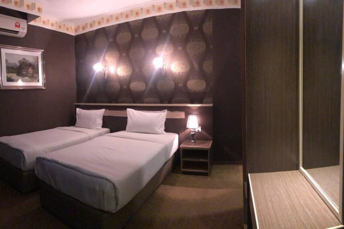 Deluxe Room, 2 Katil Bujang (Single) | 1 bilik tidur, peti besi dalam bilik, seterika/papan seterika