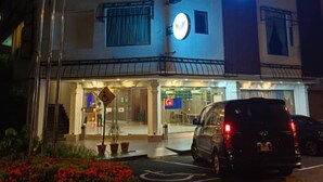 Unclassified image, 3 of 8, button - The Ardens Hotel - Nong Chik (Johor Bahru)