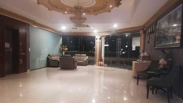 Unclassified image, 1 of 8, button - The Ardens Hotel - Nong Chik (Johor Bahru)