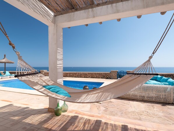 Pool - Domus Alba A ciutat de seta (Portocolom)