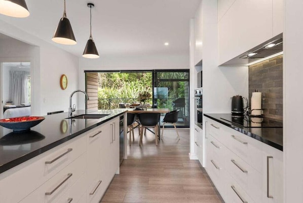 Microwave, oven, stovetop, dishwasher