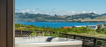 Retreat on Harvey Street