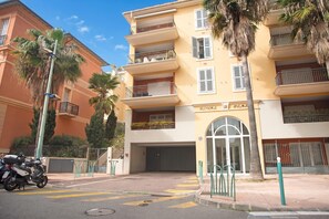 Exterior - Royale Sejour, Menton, France (Menton)