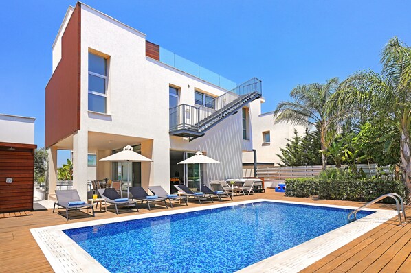 Pool - Villa Sunrise Memory - 150m from Trinity Beach (Protaras)