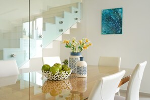 Dining - Villa Sunrise Memory - 150m from Trinity Beach (Protaras)