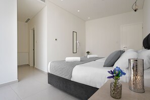 3 bedrooms, iron/ironing board, internet, bed sheets - Villa Sunrise Memory - 150m from Trinity Beach (Protaras)