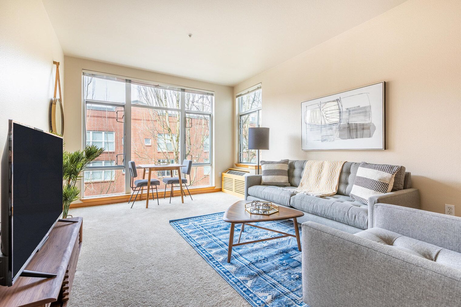 Chic Hillsboro Studio, by Blueground