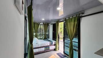 4 bedrooms