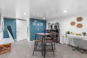 Dining - Cozy Speedway Basement. Pet Friendly (Indianapolis)