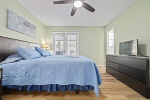 3 bedrooms, desk, iron/ironing board, travel crib - Pet-Friendly Palm Harbor Home w/ Fenced Yard, Bikes, Games & Near Downtown, Beaches & Pinellas Trail (Palm Harbor)