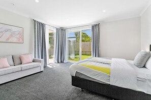 3 habitaciones, tabla de planchar con plancha y wifi gratis 