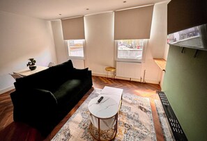 Smart TV, fireplace - London Charming Retreat, Chiswick (London)