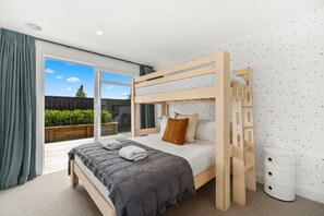 3 bedrooms, free WiFi