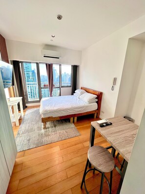 1 bedroom, iron/ironing board, WiFi, bed sheets - Acqua Iguazu Tower - Mandaluyong - Makati (Mandaluyong)