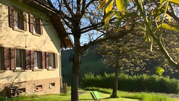 Enceinte de lâhĂ©bergement