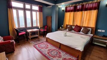 Standard Triple Room | Free WiFi, bed sheets