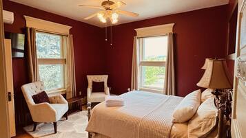 Premier Room, 1 Queen Bed, Non Smoking | Premium bedding, individually decorated, individually furnished