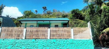 Fachada da propriedade