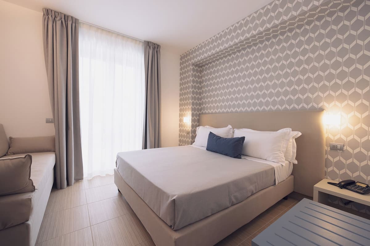 Premium bedding, minibar, in-room safe, blackout curtains
