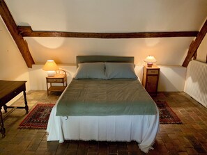 4 chambres, fer et planche Ă repasser, Wi-Fi gratuit, draps fournis