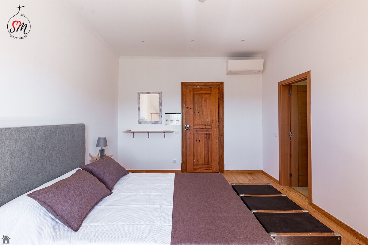 Comfort szoba kétszemélyes ággyal, 1 kétszemélyes ágy, nemdohányzó, privát fürdőszoba | Ingyenes wifi és ágynemű