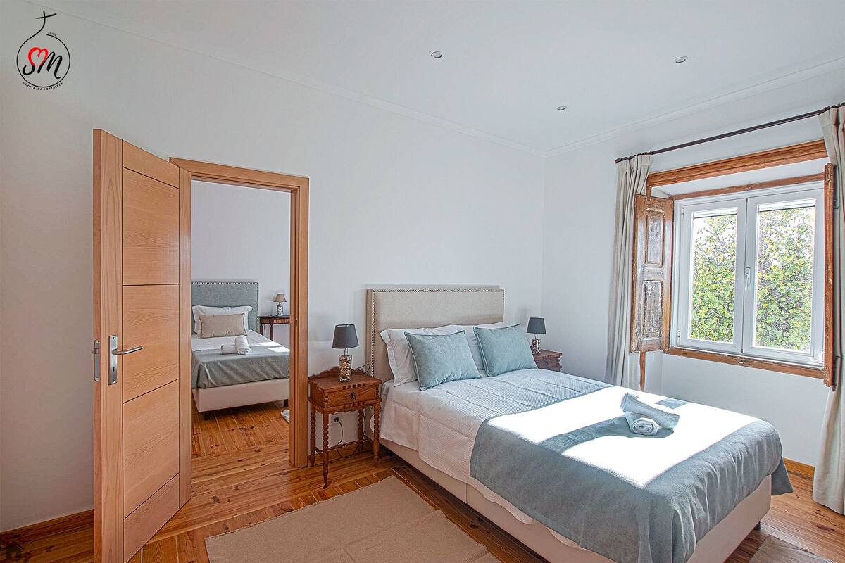 Family Double Room, Multiple Beds, Non Smoking, Private Bathroom | WiFi (free), bed sheets