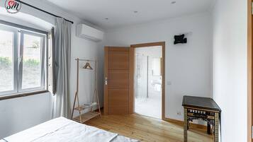 Kamar Double Standar, 1 Tempat Tidur Double, akses difabel, kamar mandi pribadi | Wi-Fi gratis dan seprai linen