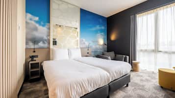 Kahden hengen comfort-huone | Minibaari, tallelokero huoneessa, pimennysverhot, ilmainen Wi-Fi