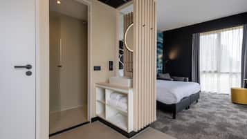 Business kamer, 1 twee- of 2 eenpersoonsbedden | Een minibar, een kluis op de kamer, verduisterende gordijnen