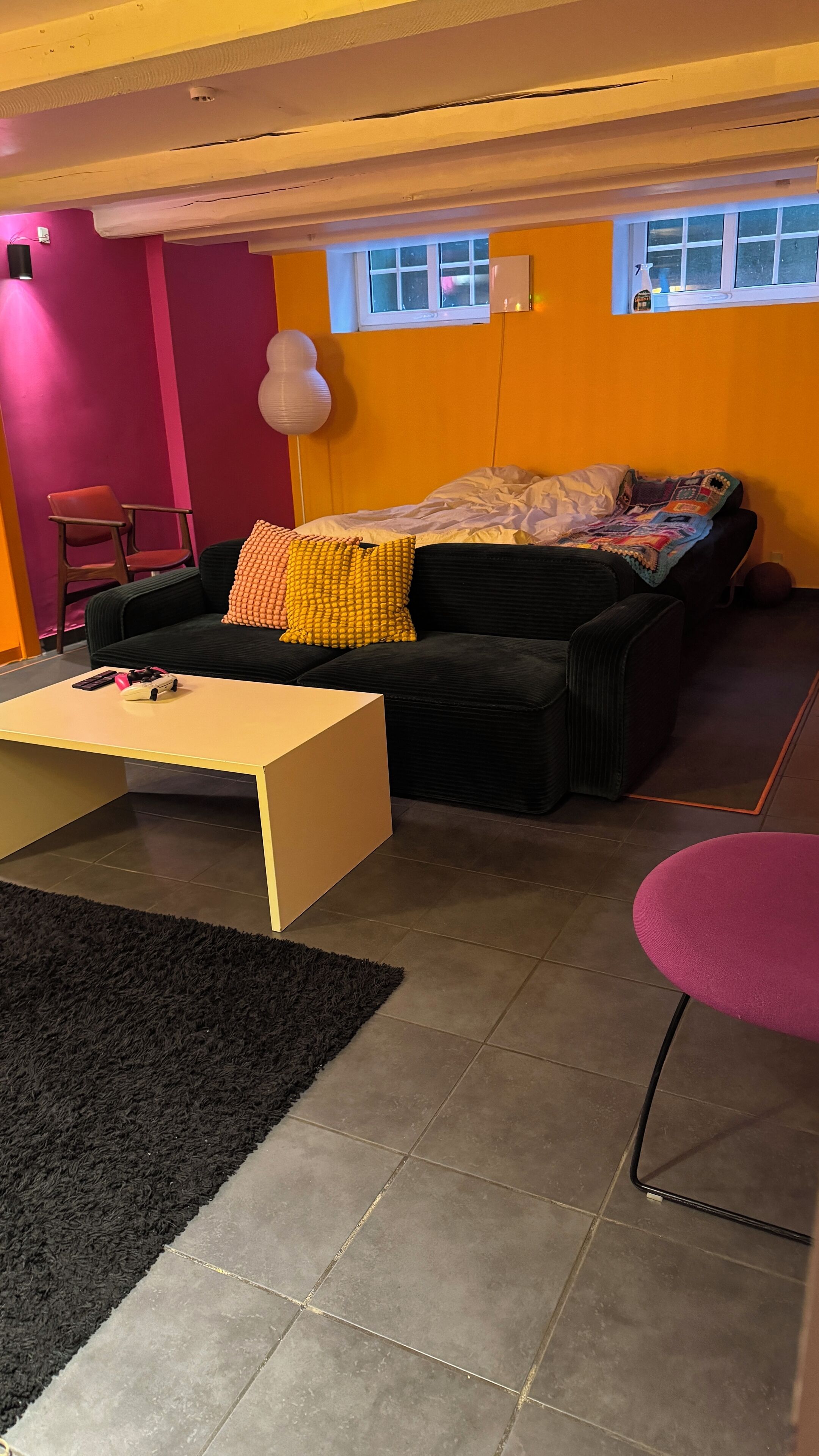 1 chambre, fer et planche à repasser, Wi-Fi gratuit, draps fournis