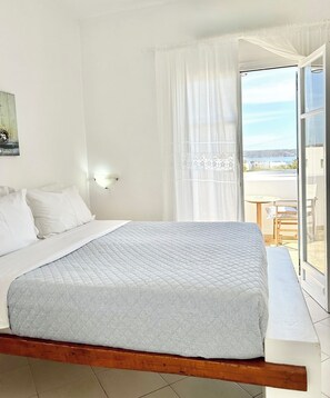 Hypo-allergenic bedding, individually decorated, individually furnished